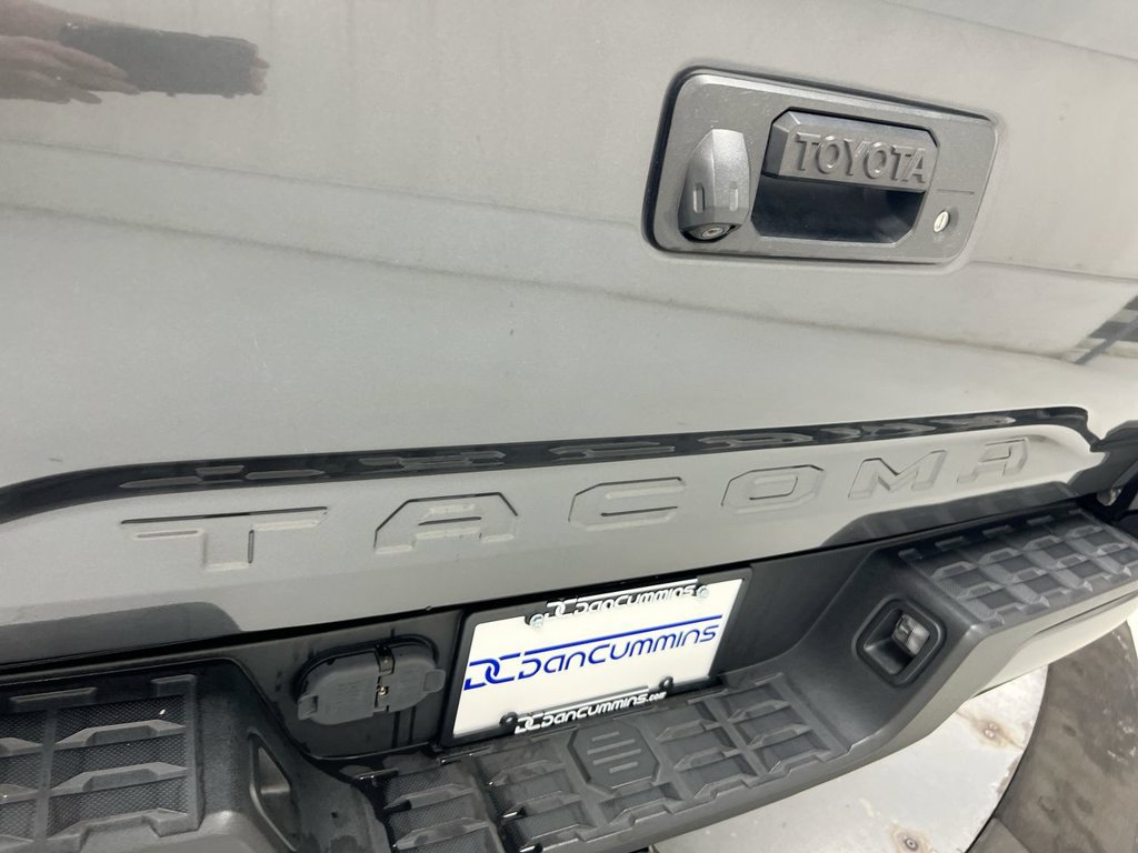 Used 2017 Toyota Tacoma SR w/ Tow Package AWD/4WD image 25
