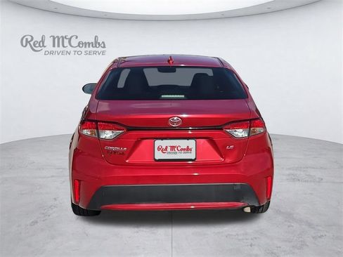 Used 2021 Toyota Corolla LE FWD image 5