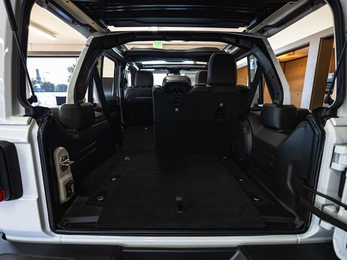 New 2025 Jeep Wrangler Unlimited Rubicon 392 image 11