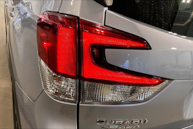 Used 2024 Subaru Forester Premium AWD/4WD image 29
