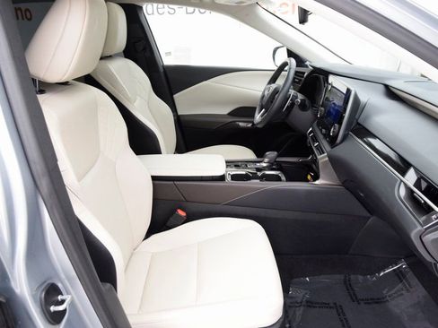 Used 2024 Lexus RX 350 FWD w/ Technology Package image 16