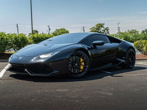 Used 2015 Lamborghini Huracan LP 610-4 AWD/4WD image 88