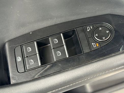 Used 2024 MAZDA MAZDA3 s FWD image 17