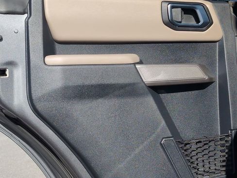 Used 2023 Ford Bronco Wildtrak image 30