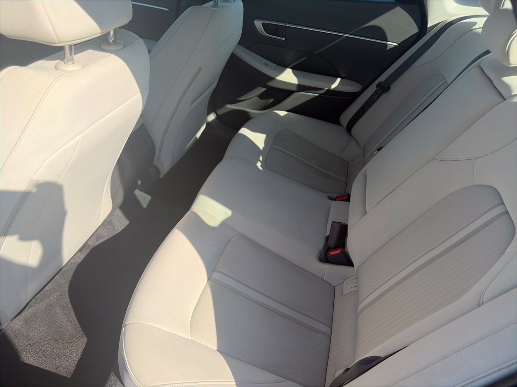 Used 2025 Hyundai Sonata SEL FWD image 11