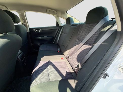 Used 2019 Nissan Sentra SV image 19