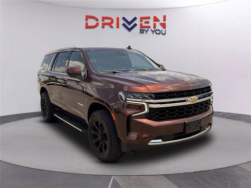 Used 2023 Chevrolet Tahoe LS AWD/4WD image 1