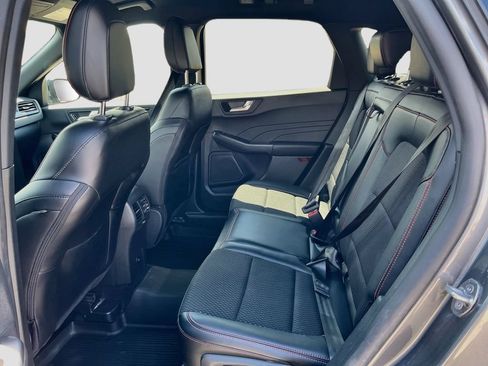 Used 2025 Ford Escape ST-Line Select w/ Tech Pack #1 AWD/4WD image 25