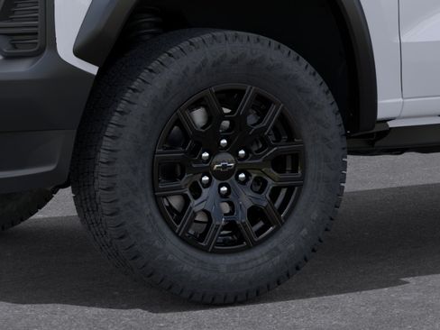 New 2026 Chevrolet Colorado Trail Boss AWD/4WD image 11