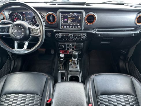 Used 2021 Jeep Gladiator Mojave AWD/4WD image 3