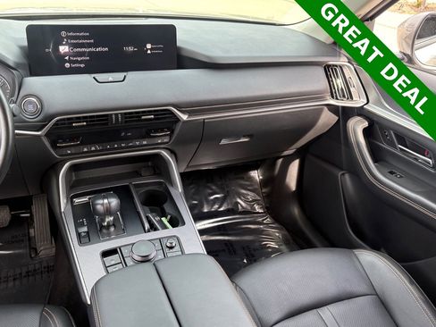 Used 2025 MAZDA CX-90 3.3 Turbo w/ Preferred Package image 17