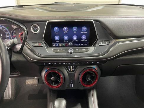 Used 2022 Chevrolet Blazer RS image 16
