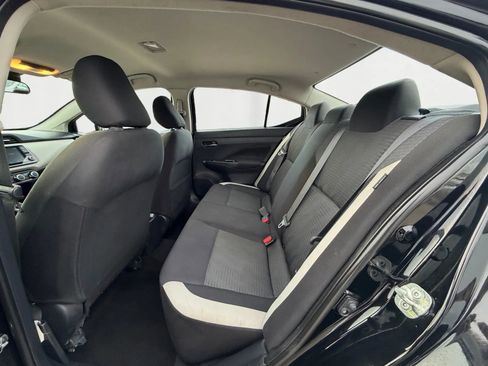 Used 2021 Nissan Versa SV image 11