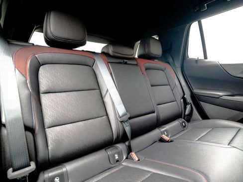 New 2026 Chevrolet Equinox RS FWD image 34