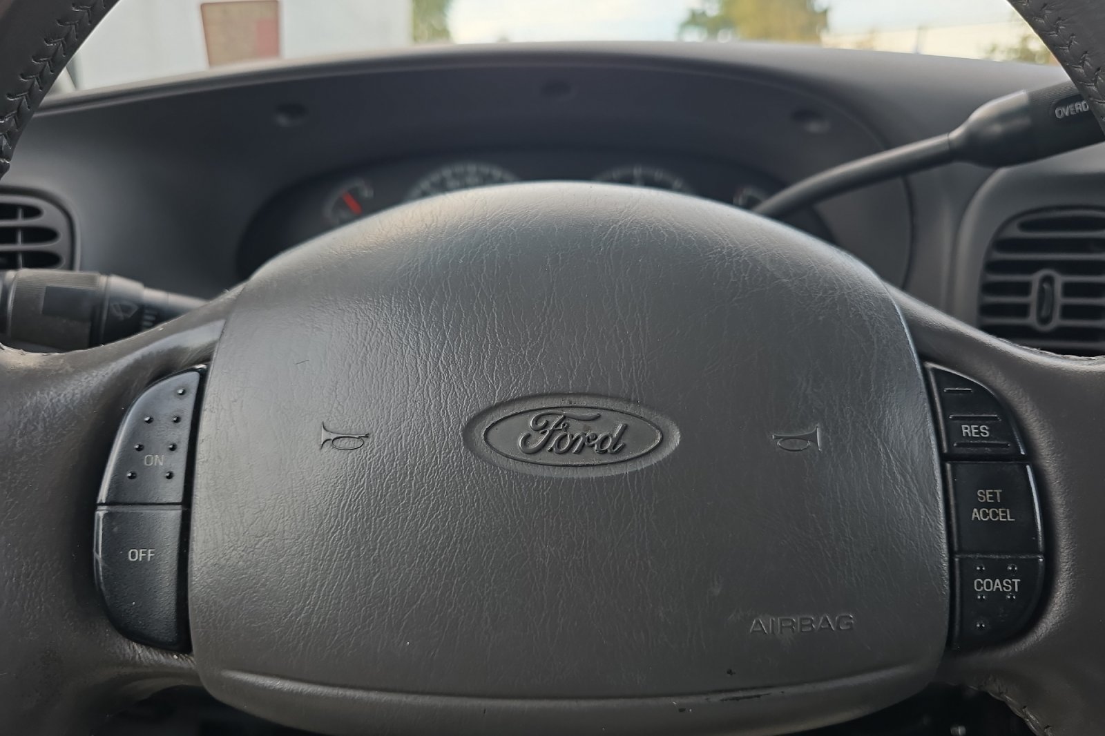 Used 2002 Ford F150 4x4 SuperCrew image 20