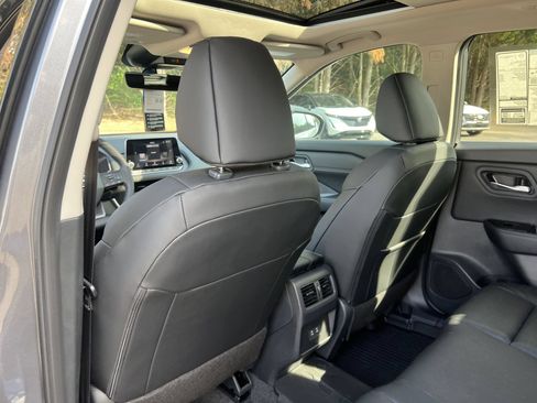 New 2026 Nissan Rogue Dark Armor FWD image 19