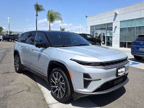 New 2025 Jeep Wagoneer S Limited image 6