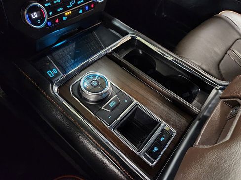 Used 2021 Ford Expedition King Ranch image 41