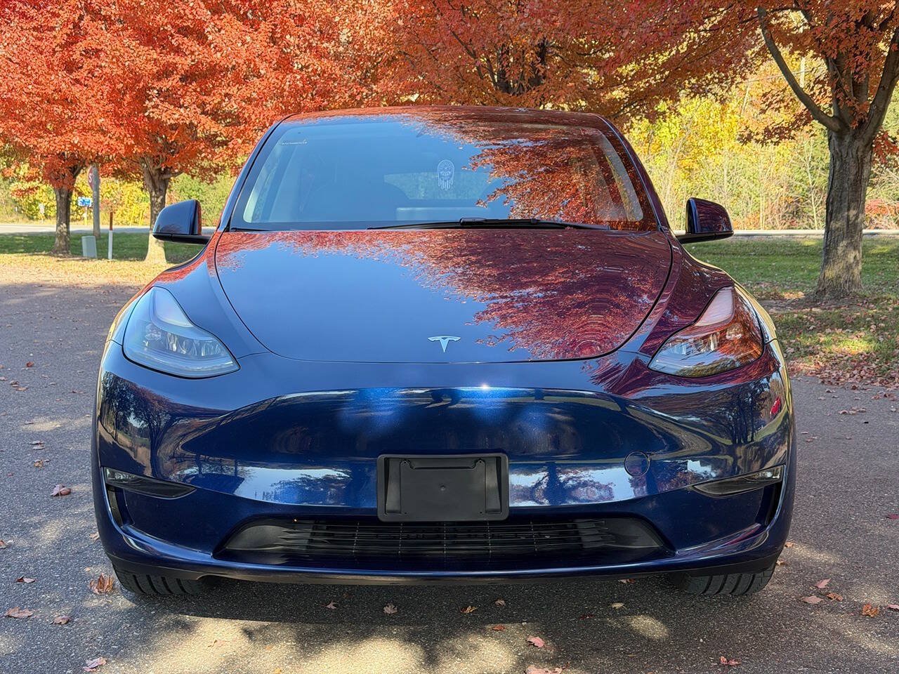 Used 2024 Tesla Model Y Long Range AWD/4WD image 9