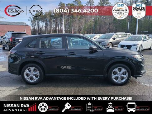 Used 2025 Honda HR-V LX image 4