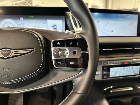Used 2025 Genesis G90 3.5T AWD/4WD image 20