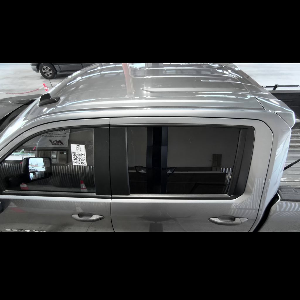 Used 2024 Chevrolet Silverado 2500 Custom w/ Custom Convenience Package AWD/4WD image 6