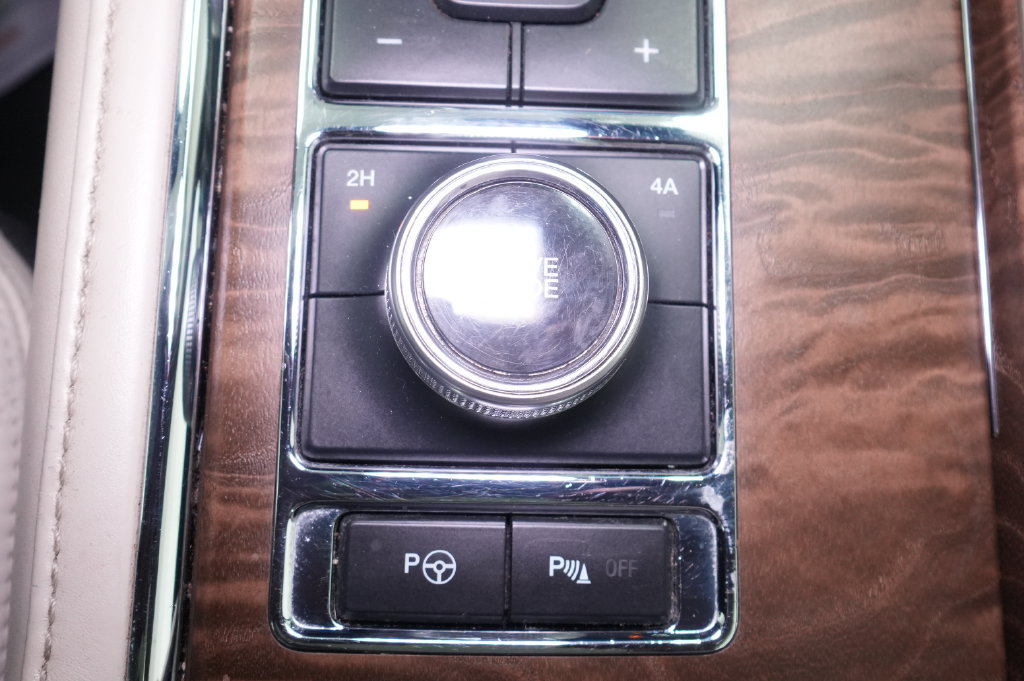 Used 2020 Ford Expedition Platinum AWD/4WD image 37