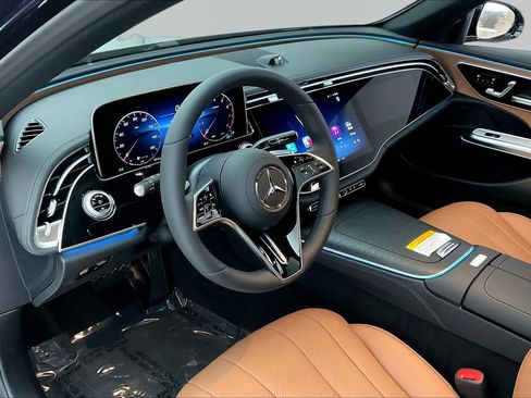 New 2026 Mercedes-Benz E 350 4MATIC Sedan image 15