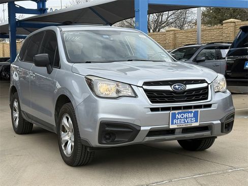 Used 2018 Subaru Forester 2.5i image 4