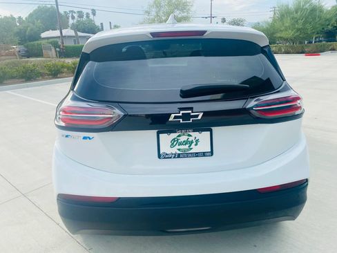 Used 2023 Chevrolet Bolt LT w/ Driver Confidence Package FWD image 3