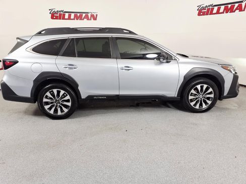 Used 2024 Subaru Outback Limited AWD/4WD image 3