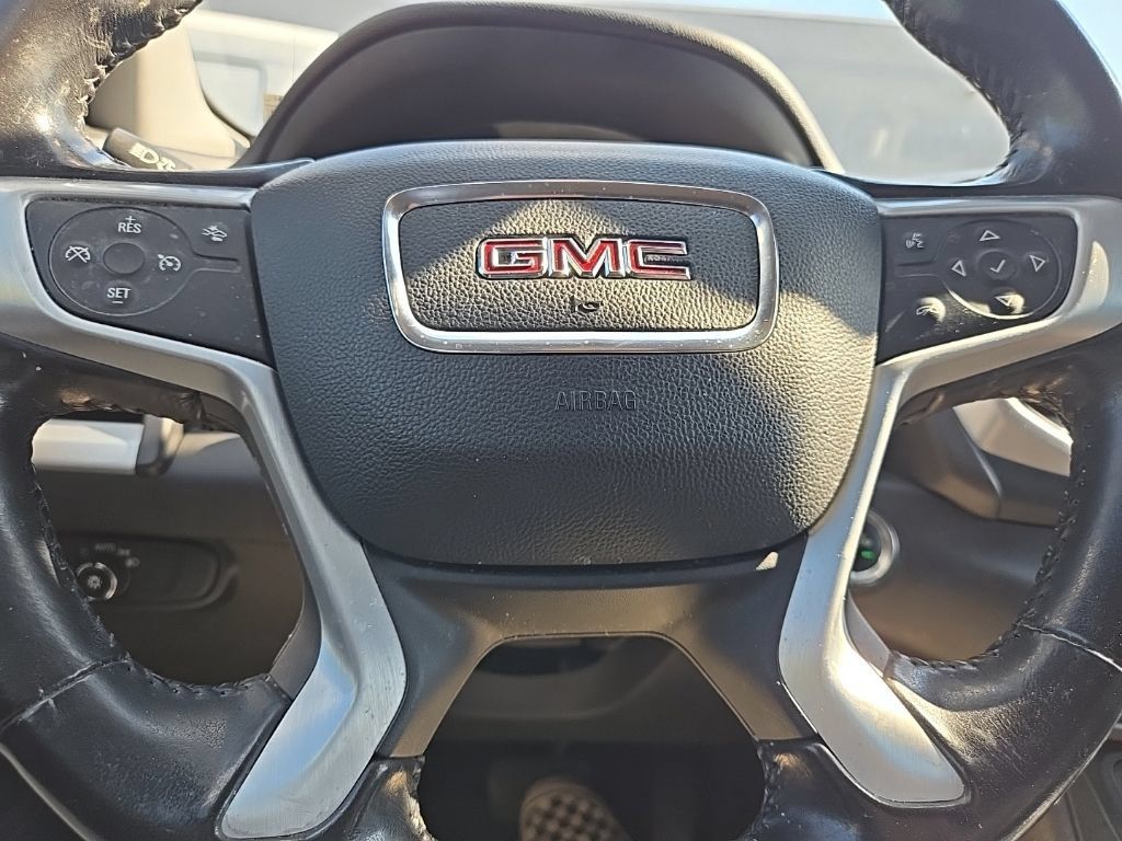 Used 2020 GMC Terrain SLE w/ Driver Convenience Package AWD/4WD image 17