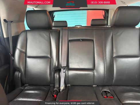 Used 2011 GMC Yukon Denali image 18