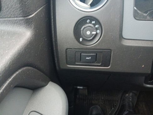 Used 2014 Ford F150 XLT w/ Equipment Group 302A Luxury image 25