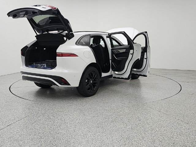 New 2026 Jaguar F-PACE R-Dynamic S AWD/4WD image 11