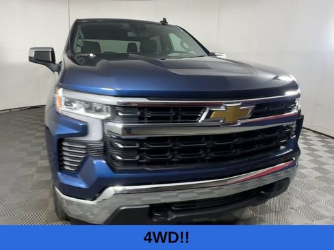 Used 2023 Chevrolet Silverado 1500 LT AWD/4WD image 5