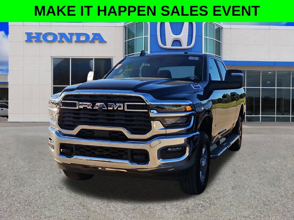Used 2026 RAM 2500 Big Horn AWD/4WD image 2