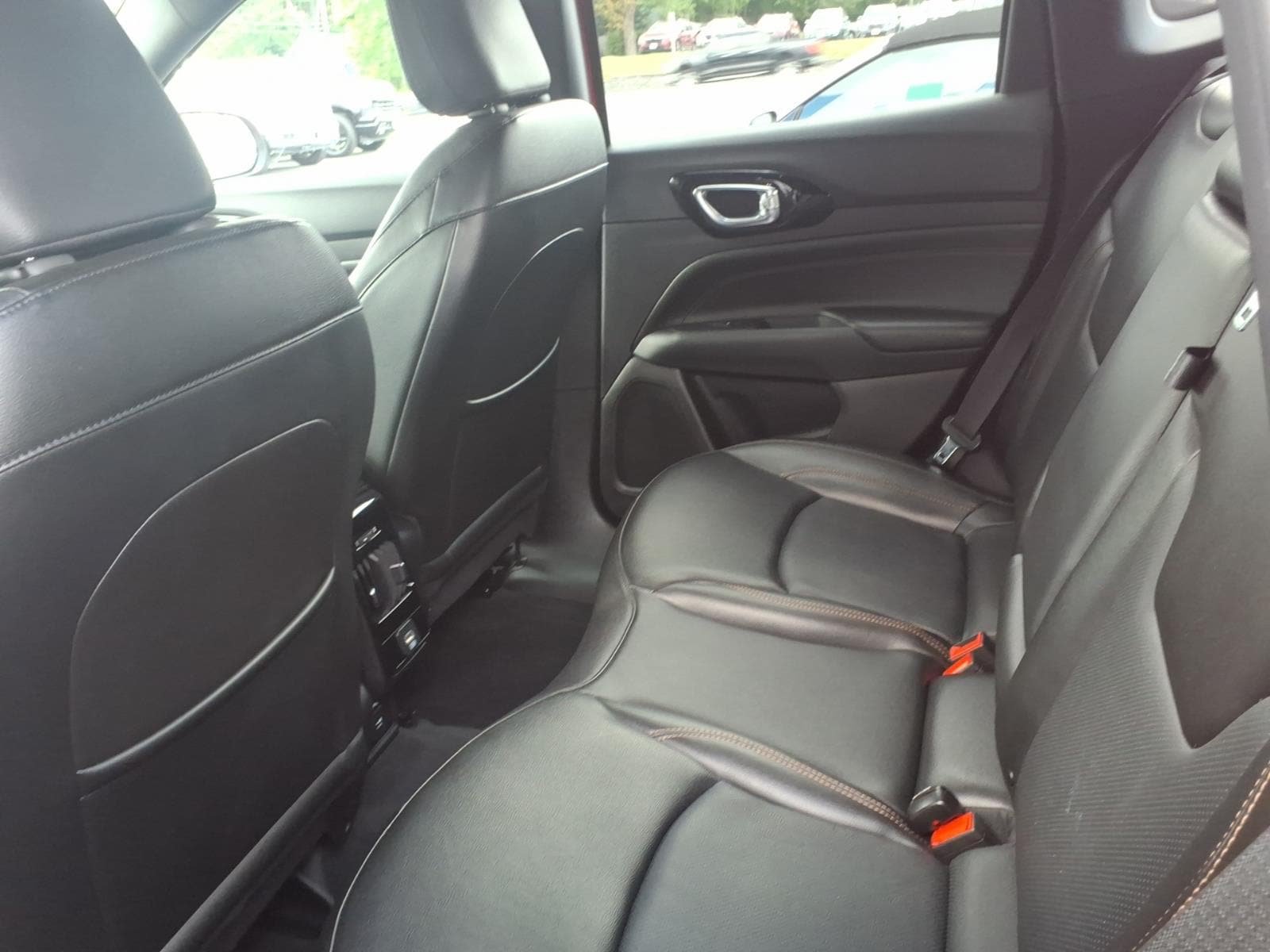 Used 2022 Jeep Compass Limited AWD/4WD image 8