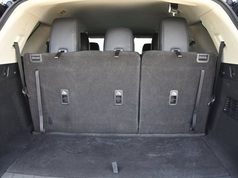 Used 2023 Nissan Pathfinder SV FWD image 32