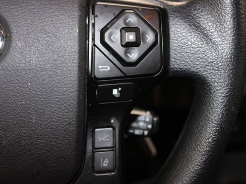 Used 2023 Toyota Tacoma SR image 32