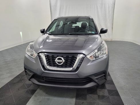 Used 2019 Nissan Kicks S FWD image 15