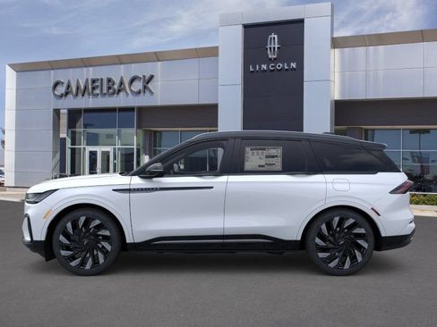 New 2026 Lincoln Nautilus Reserve w/ Jet Appearance Package AWD/4WD image 3