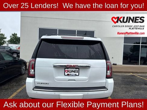Used 2017 GMC Yukon Denali w/ Open Road Package AWD/4WD image 7