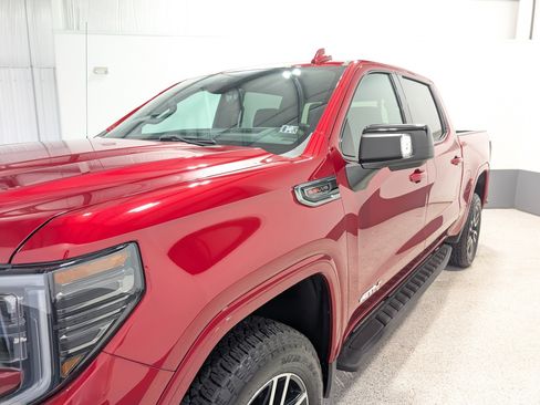 Used 2025 GMC Sierra 1500 AT4 w/ AT4 Premium Package image 7