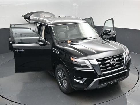 Used 2024 Nissan Armada SL image 55