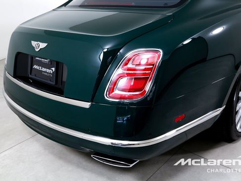 Used 2020 Bentley Mulsanne RWD image 45