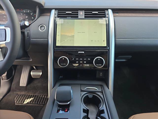 New 2026 Land Rover Discovery Dynamic SE AWD/4WD image 19