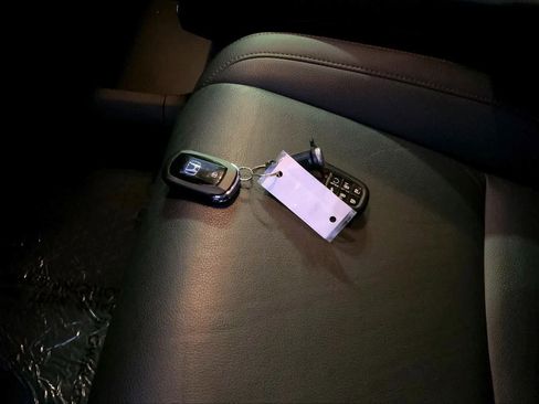 Used 2025 Honda Odyssey Sport-L image 13