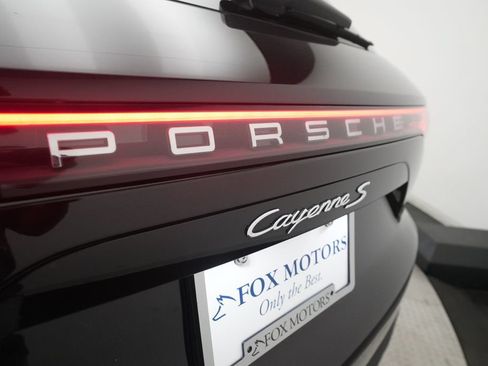 Used 2020 Porsche Cayenne S AWD/4WD image 33