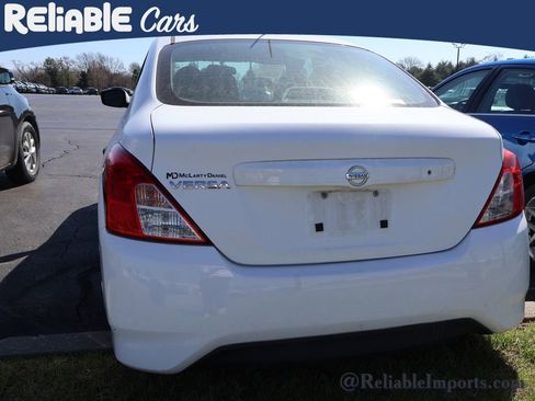Used 2016 Nissan Versa S image 15